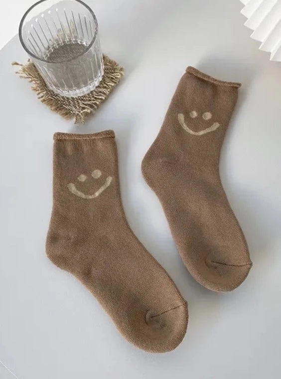 lanechange_smiley_socks
